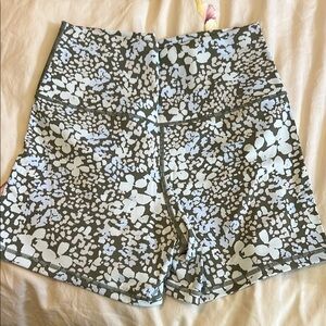 Stylish Women's Patterned Shorts